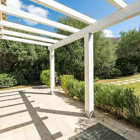 Eden Willa Terra Mala